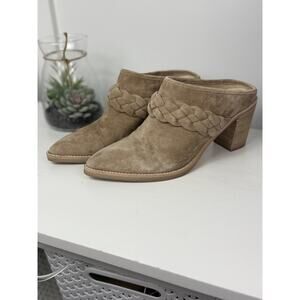 Beautiful Women’s Shoes Size 9